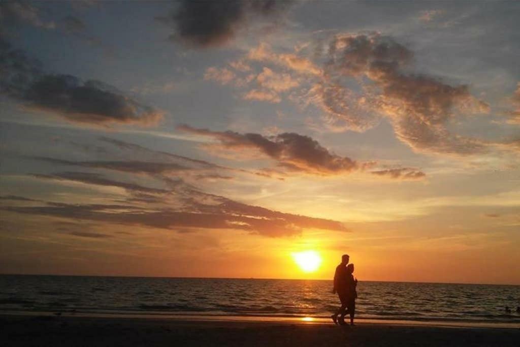 The Beach On 롱보트키 외부 사진